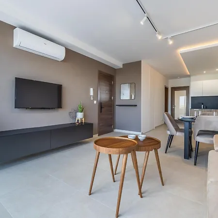 New Modern Penthouse With Sunny Terrace Gzira